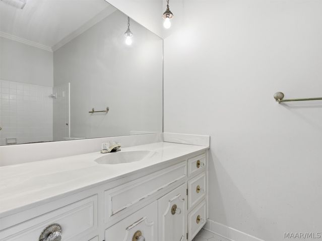 655 Horseshoe Curve, Pike Road, AL 36064