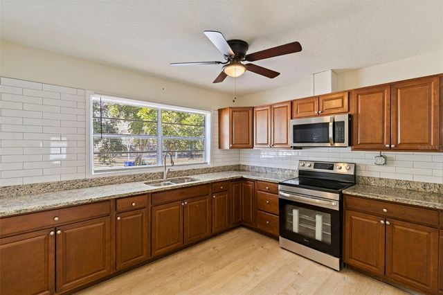 1035 MARTIN LUTHER KING JR., Dunedin, FL 34698