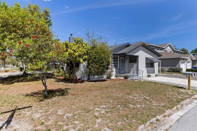 1035 MARTIN LUTHER KING JR., Dunedin, FL 34698