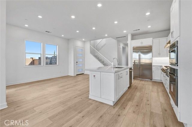 2058 Hollyleaf, Montebello, CA 90640