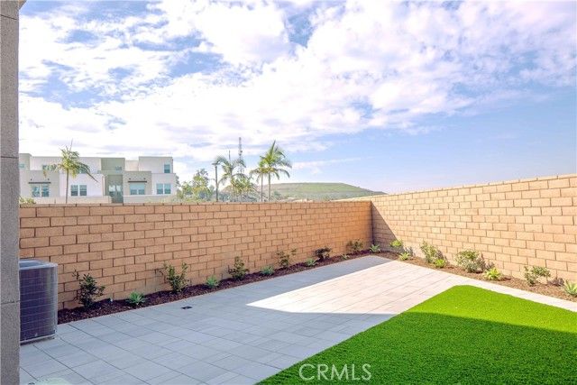 2058 Hollyleaf, Montebello, CA 90640