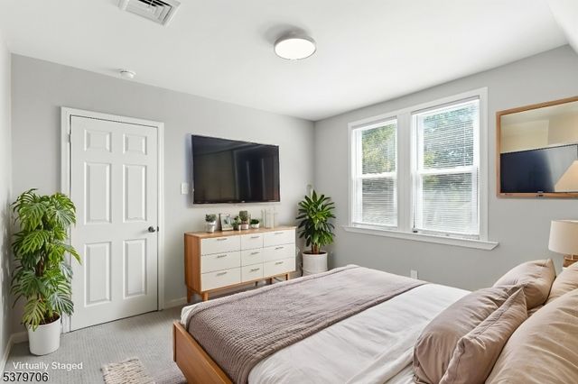 45 Oakridge Rd, West Orange Twp., NJ 07052