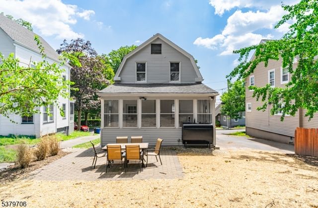 45 Oakridge Rd, West Orange Twp., NJ 07052