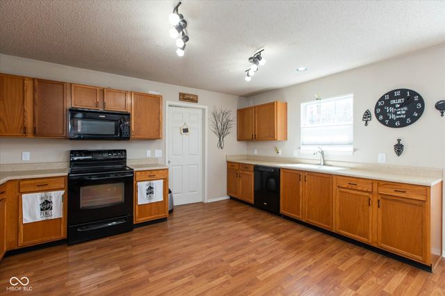 12717 E 131st Street, Fishers, IN 46037