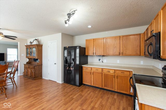 12717 E 131st Street, Fishers, IN 46037