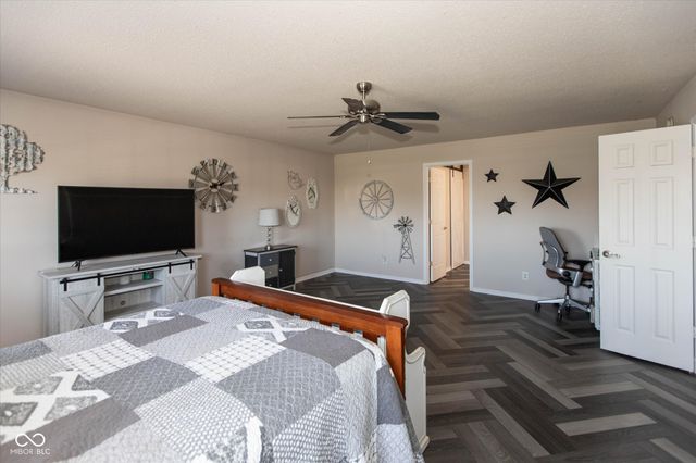 12717 E 131st Street, Fishers, IN 46037