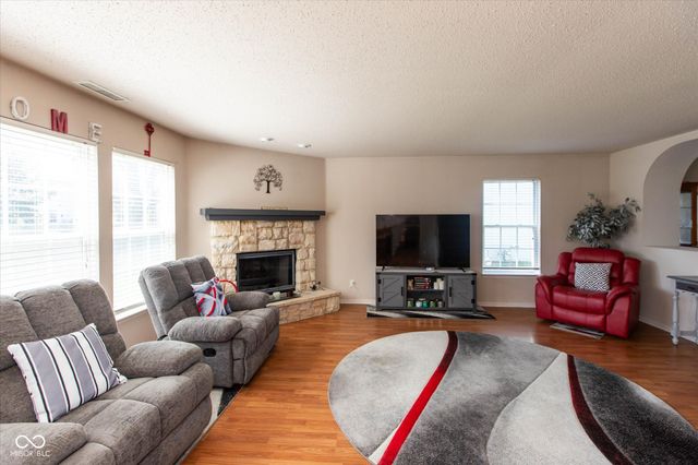 12717 E 131st Street, Fishers, IN 46037