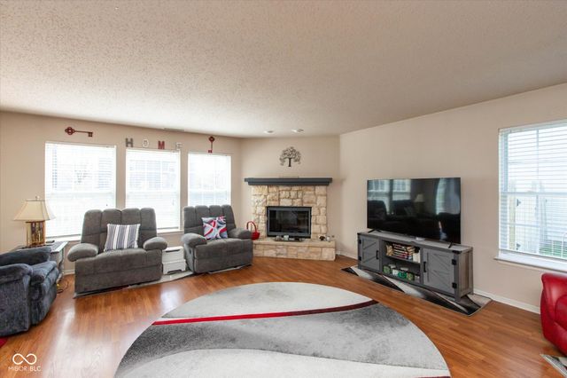 12717 E 131st Street, Fishers, IN 46037
