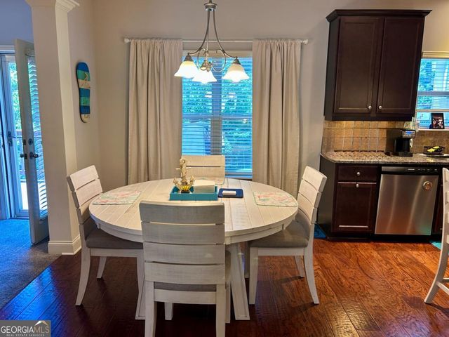 35 Seabiscuit Court, Newnan, GA 30263