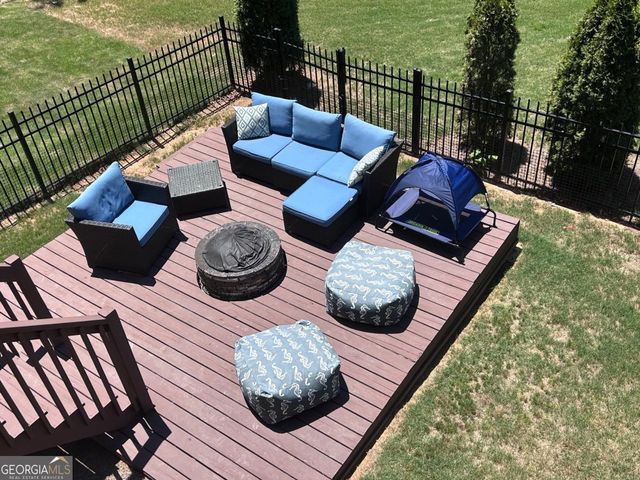 35 Seabiscuit Court, Newnan, GA 30263