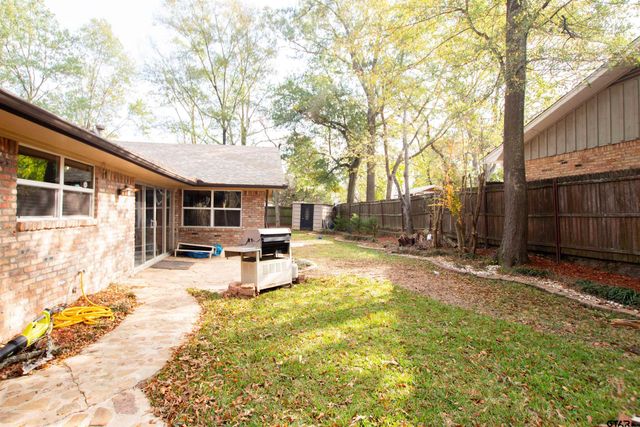 640 Beechwood Dr, Tyler, TX 75701