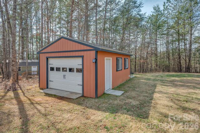 391 Chisholm Trail, Rutherfordton, NC 28139