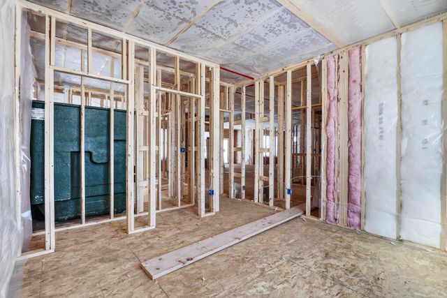 4255 Huntinghorne Drive, Janesville, WI 53546