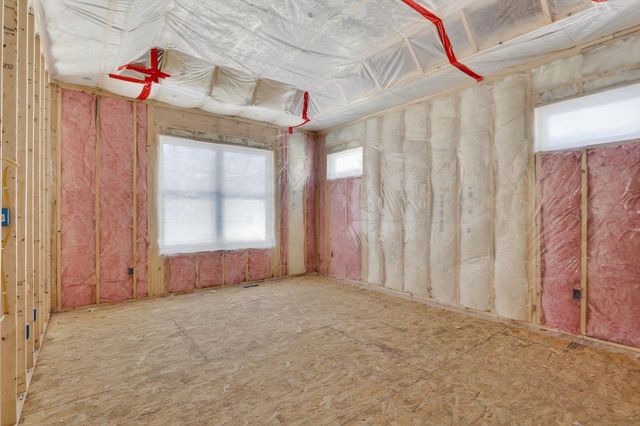 4255 Huntinghorne Drive, Janesville, WI 53546