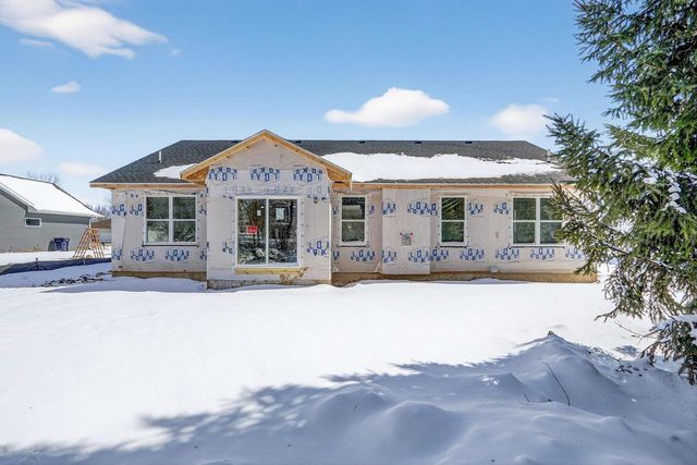 4255 Huntinghorne Drive, Janesville, WI 53546