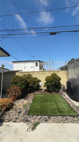 3425 Adriatic Avenue, Long Beach, CA 90810