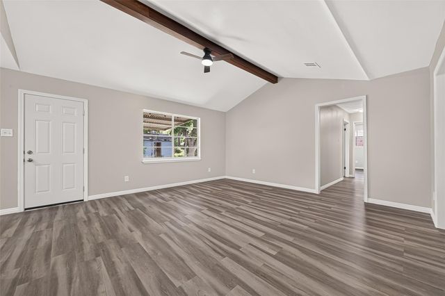 2013 Long Dr, Richmond, TX 77469