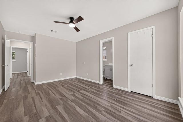 2013 Long Dr, Richmond, TX 77469