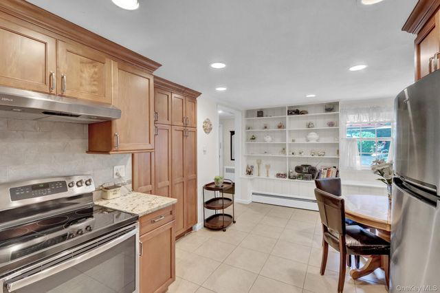 121 Old Field Road, Huntington, NY 11743