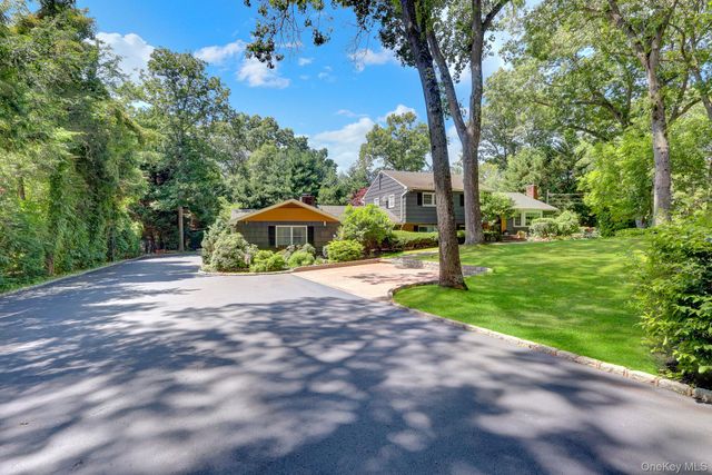 121 Old Field Road, Huntington, NY 11743