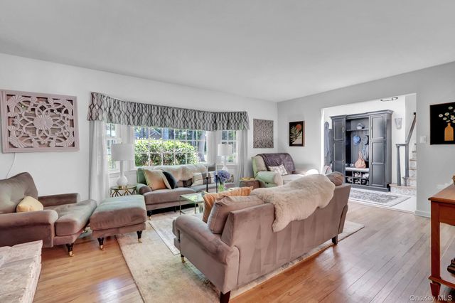 121 Old Field Road, Huntington, NY 11743