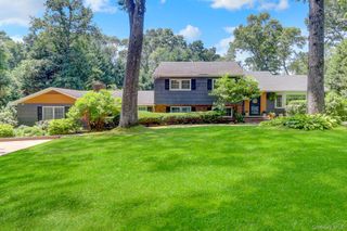 121 Old Field Road, Huntington, NY 11743