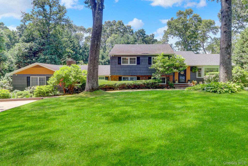 121 Old Field Road, Huntington, NY 11743