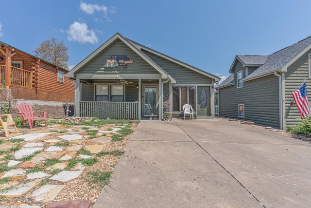 158 Bears Paw Way, Hollister, MO 65672