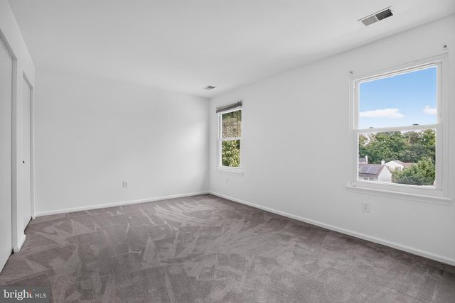 5201 ALDERSHOT DR, Lanham, MD 20706