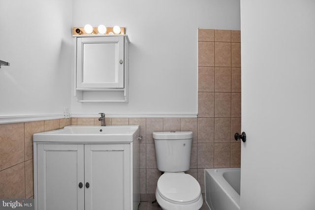 5201 ALDERSHOT DR, Lanham, MD 20706
