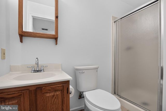 5201 ALDERSHOT DR, Lanham, MD 20706
