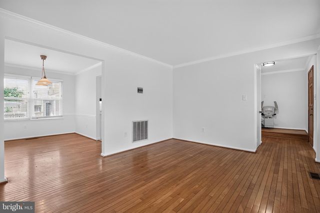 5201 ALDERSHOT DR, Lanham, MD 20706