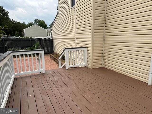 5201 ALDERSHOT DR, Lanham, MD 20706