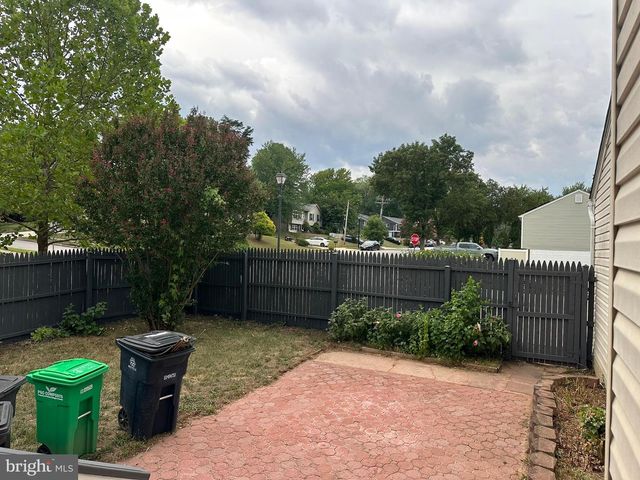 5201 ALDERSHOT DR, Lanham, MD 20706