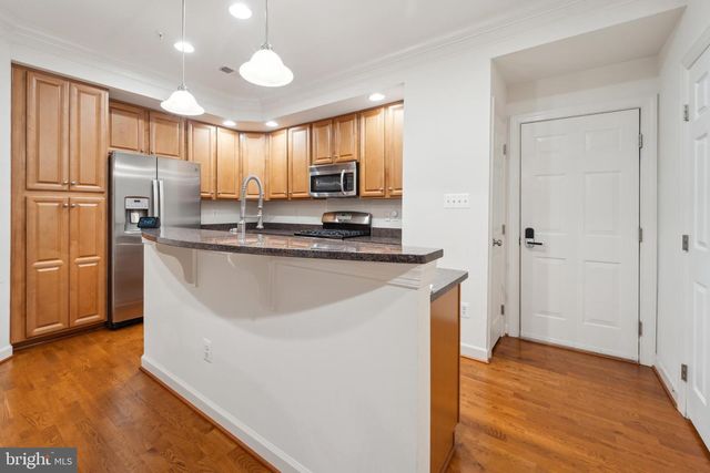 5722 CALLCOTT WAY, Alexandria, VA 22312