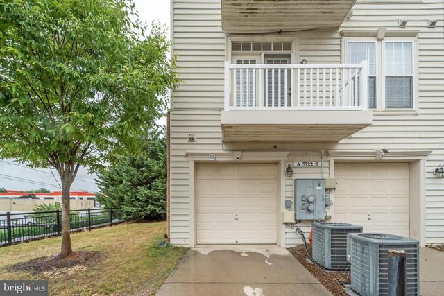 5722 CALLCOTT WAY, Alexandria, VA 22312