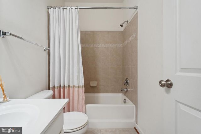 5722 CALLCOTT WAY, Alexandria, VA 22312