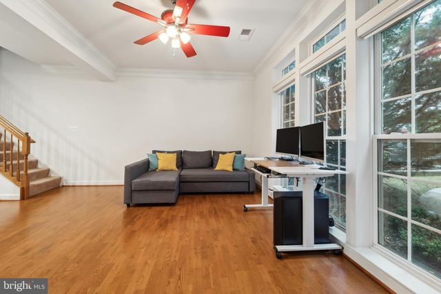 5722 CALLCOTT WAY, Alexandria, VA 22312