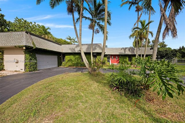 18645 SW 293rd Ter, Homestead, FL 33030