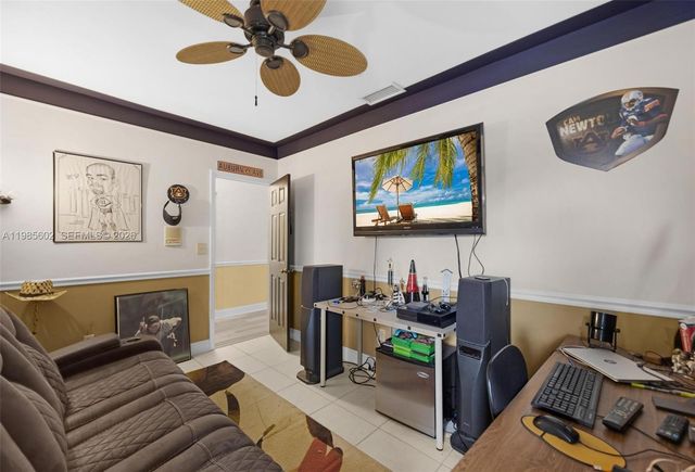 18645 SW 293rd Ter, Homestead, FL 33030