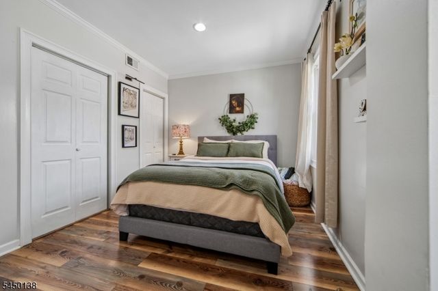 826 Degraw Ave, Newark City, NJ 07104