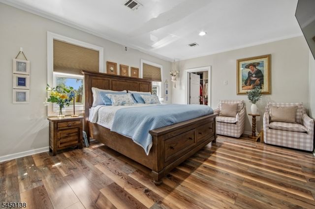 826 Degraw Ave, Newark City, NJ 07104