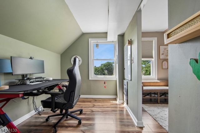 826 Degraw Ave, Newark City, NJ 07104