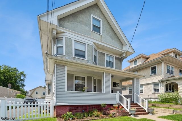 826 Degraw Ave, Newark City, NJ 07104