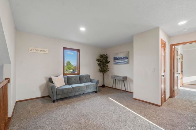 2335 Pine Point Cove, Fort Wayne, IN 46814