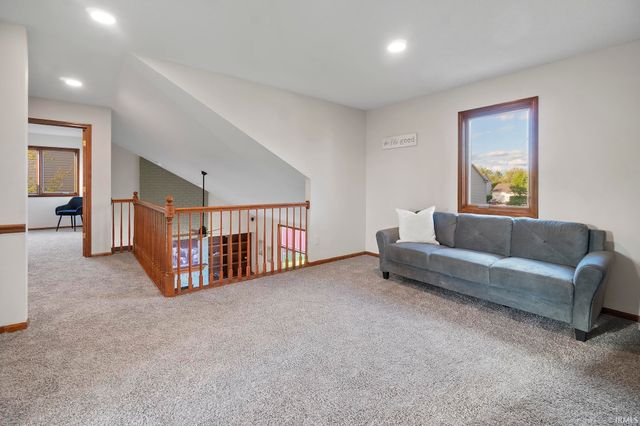 2335 Pine Point Cove, Fort Wayne, IN 46814