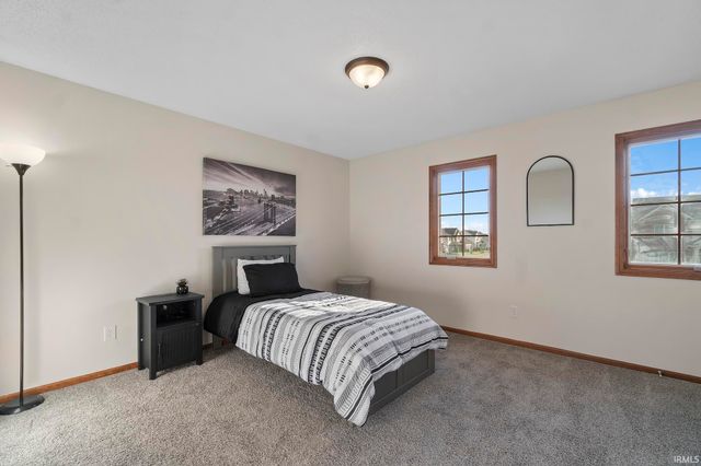 2335 Pine Point Cove, Fort Wayne, IN 46814