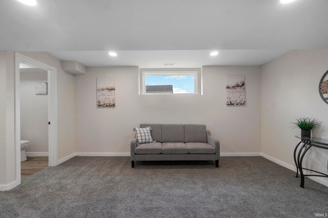 2335 Pine Point Cove, Fort Wayne, IN 46814