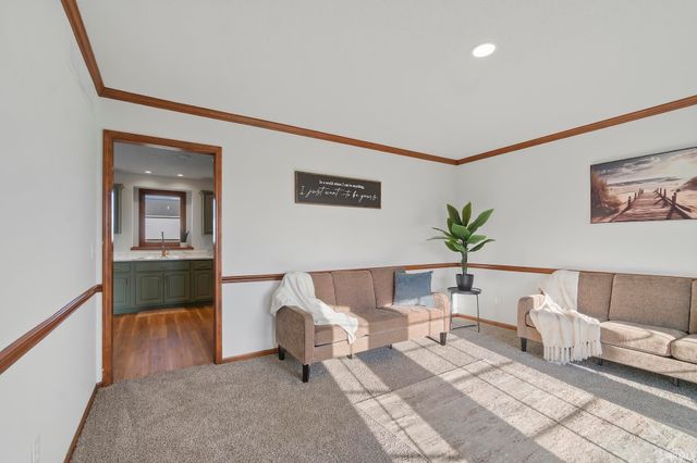 2335 Pine Point Cove, Fort Wayne, IN 46814