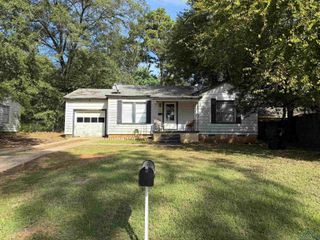 1421 Mahlow, Longview, TX 75601